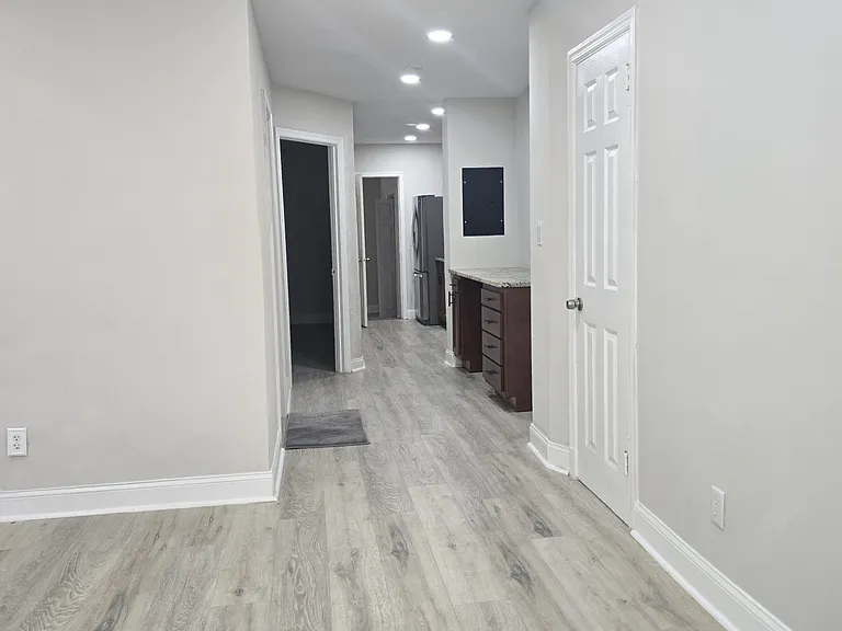 1845 M St NE #1 — Photo 7