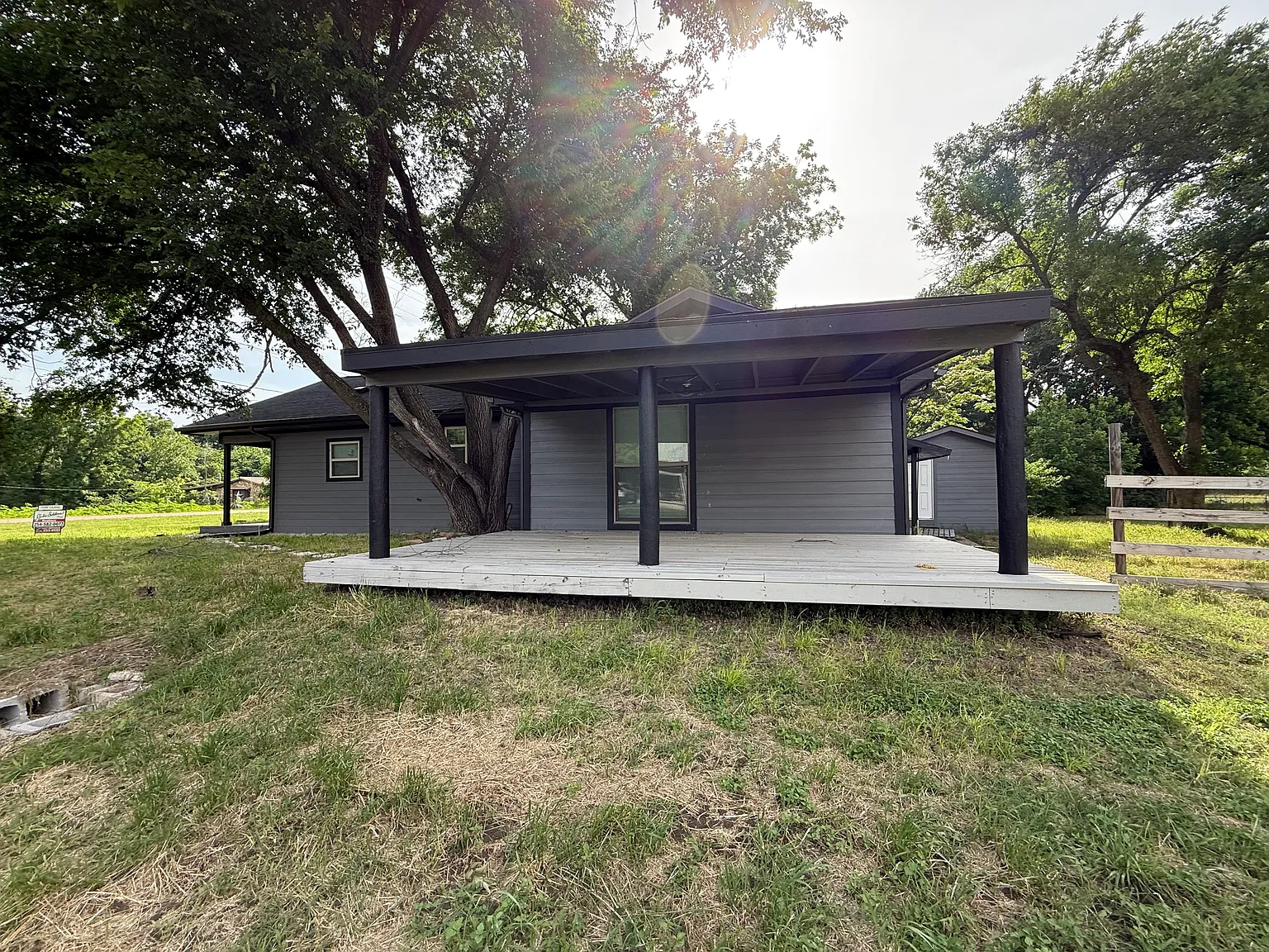 3 bed, 1496 sqft, $1,600 — Photo 1