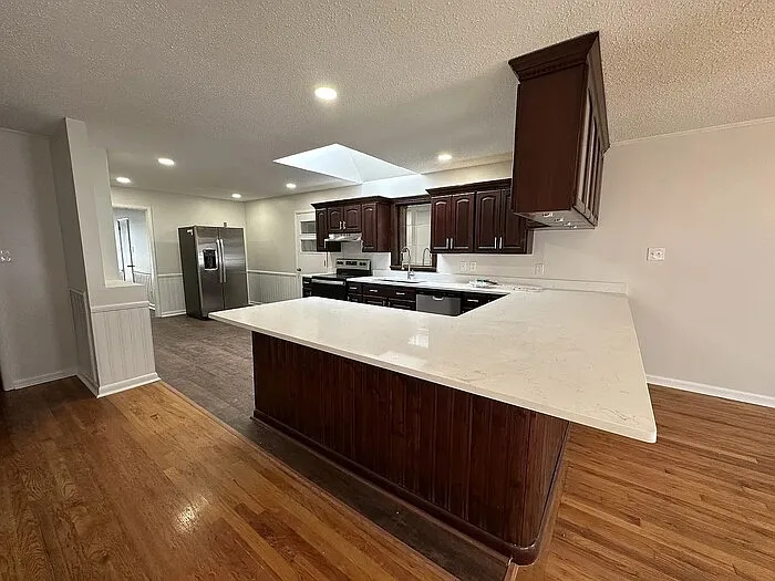 2712 Garvin Rd NW — Photo 5