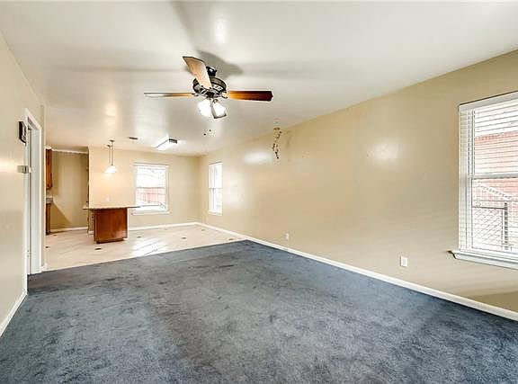 3rd image of 831 Cliffdale Ave