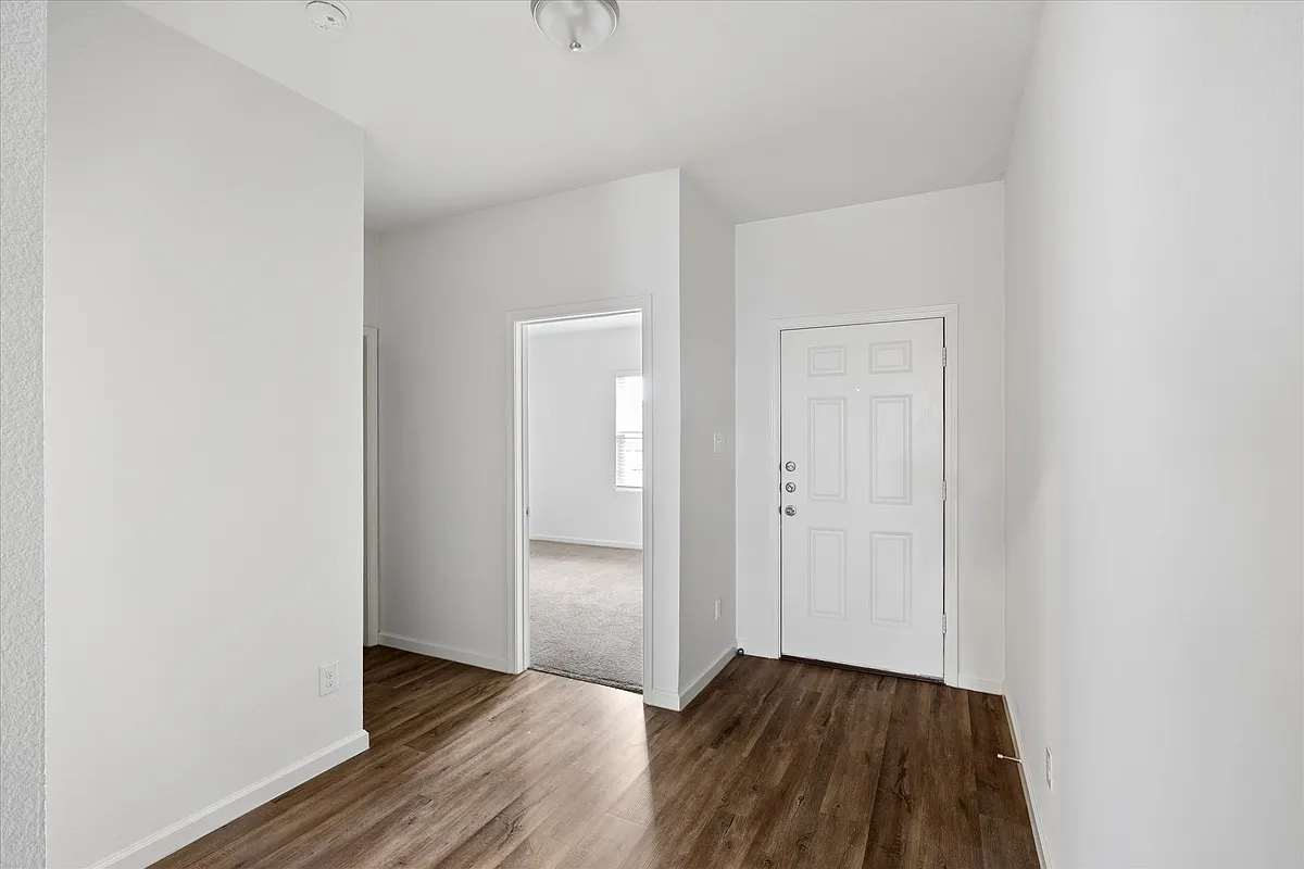 Building Photo - 5324 Shady Springs Trl