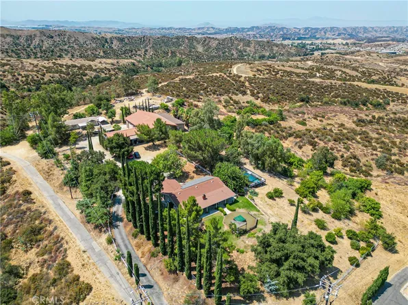 8725 Arabian Way, Calimesa, CA 92320