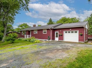 101 Etter Rd, Mount Uniacke, NS B0N1Z0