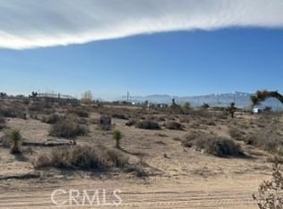 7875 Solano Rd, Phelan, CA 92371