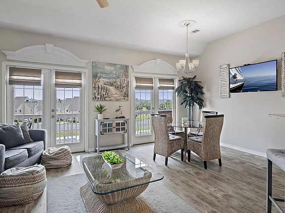 3rd image of 775 Gulf Shore Dr Unit 4234