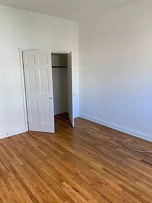 Rented by City Connections Realty | media 4