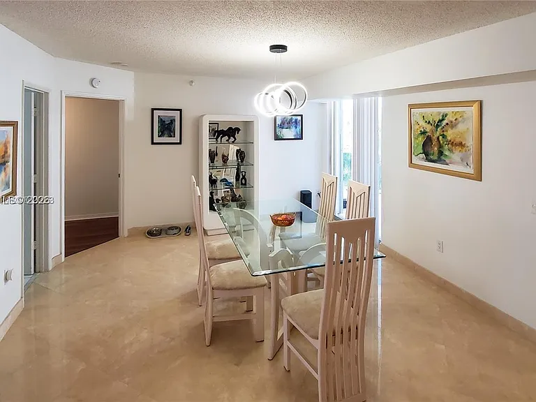 16711 Collins Ave #601 — Photo 2