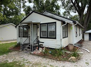 1201 E Kirkwood Ave, Des Moines, IA 50315