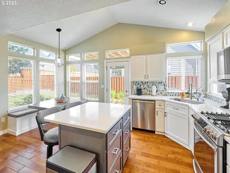 11155 SW Apalachee St — Photo 25