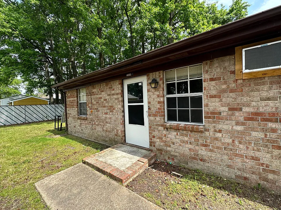 2314 Nevada Ave #B