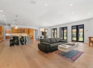 1907 Chubasco Dr, Corona Del Mar, CA 92625