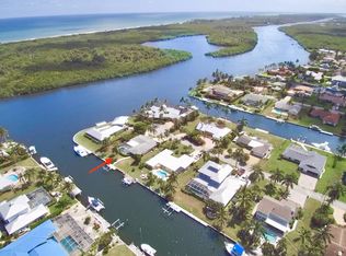 8591 SE Driftwood St, Hobe Sound, FL 33455