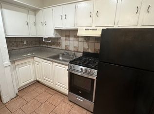 36 Bartlett Cres #2, Brookline, MA 02446