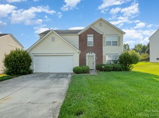 9935 Aventide Ln, Charlotte, NC 28215