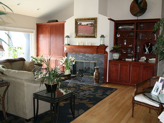 4th image of 183 Canyon Dr