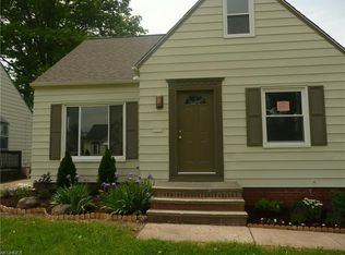 368 E 330th St, Willowick, OH 44095