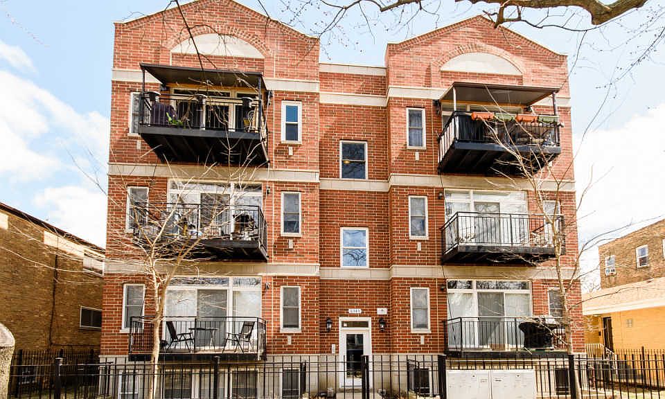 1st image of 6545 N Sacramento Ave APT 4N