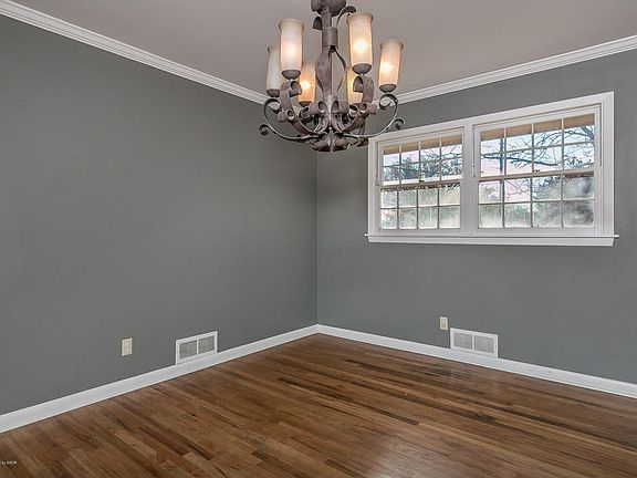 5th image of 5500 Everett Ave