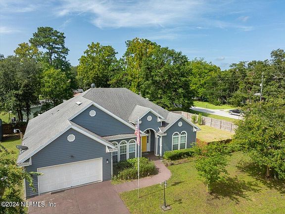 2nd image of 13660 FOXWOOD HEIGHTS Circle N