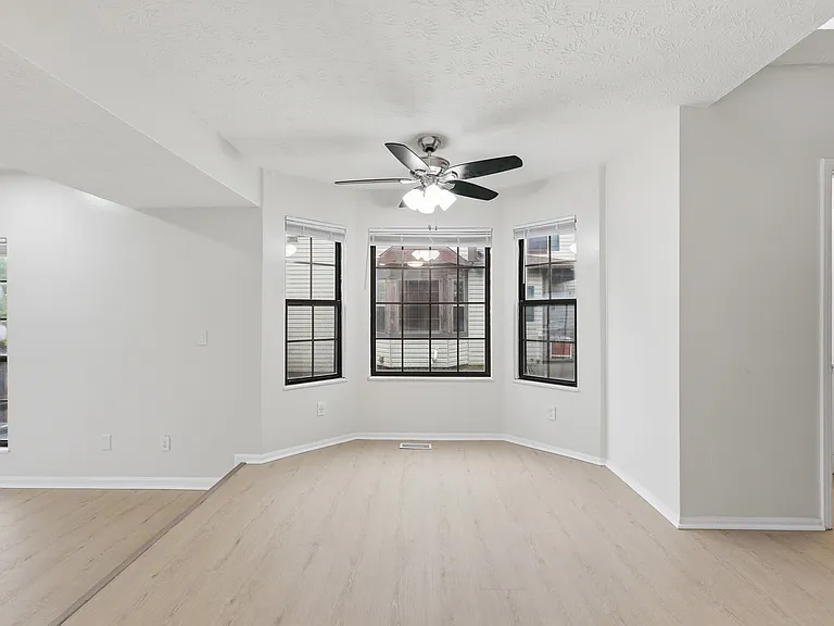 1600 Rock Creek Dr — Photo 10