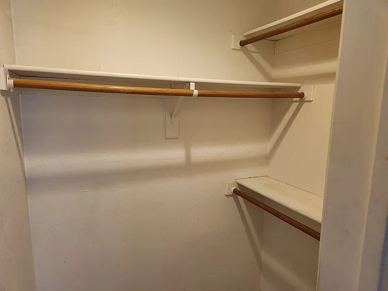 601 W Frontier St — Photo 13