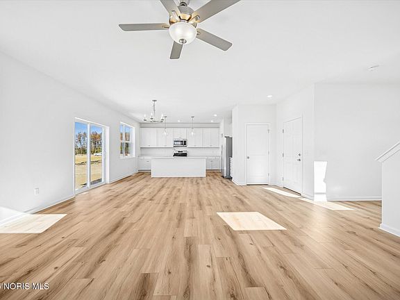 5th image of 134 Valley Hall Dr