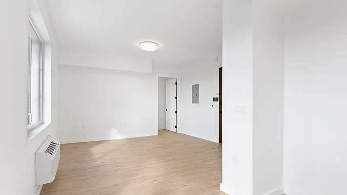 Rented by Nooklyn NYC LLC | media 43