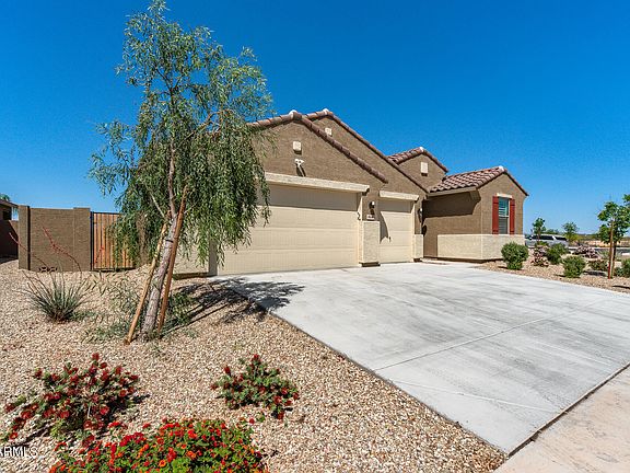 2nd image of 18146 W Robin Ln
