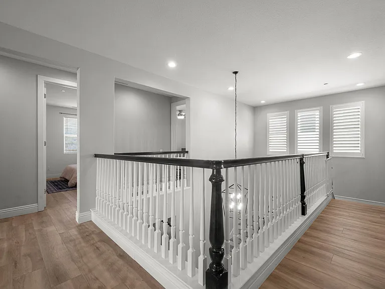 18980 Lauren Ln — Photo 30