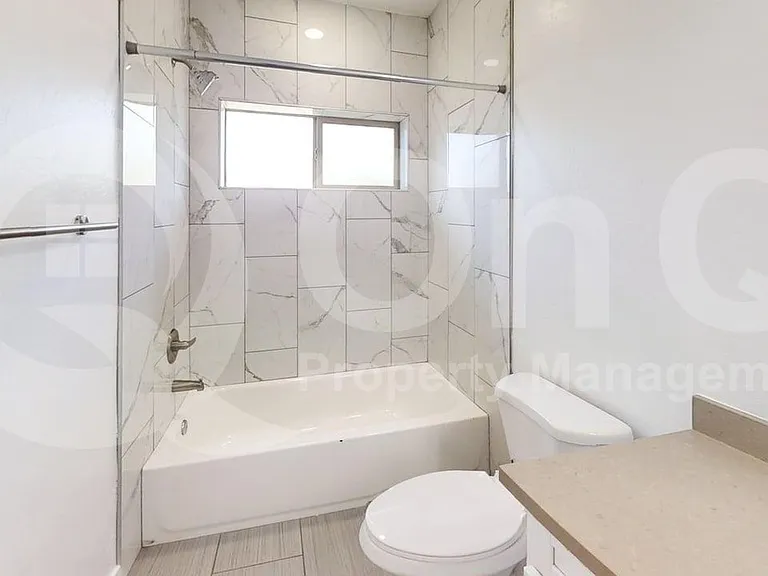 9160 N 67th Ave #226 — Photo 13