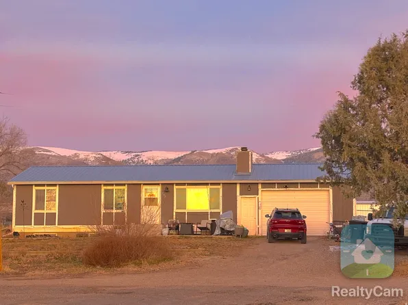 295 S 700 E, Mount Pleasant, UT 84647
