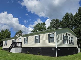 114 N Church St, White Plains, KY 42464