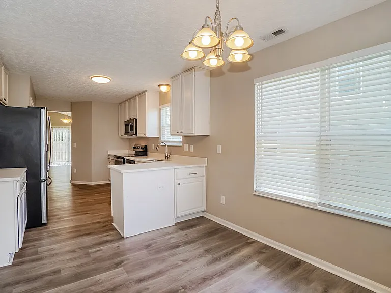 4934 Allwood Dr — Photo 7