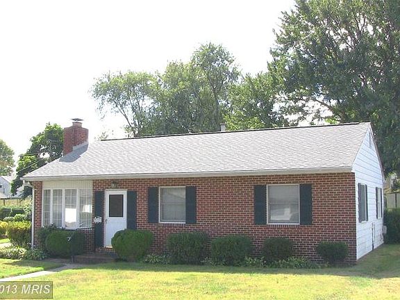 3rd image of 1125 Armistead St