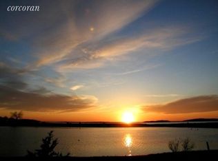 264 Big Fresh Pond Rd, Southampton, NY 11968