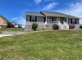 31 Primrose Ct, Chuckey, TN 37641