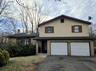 105 Gail Ln, South Windsor, CT 06074