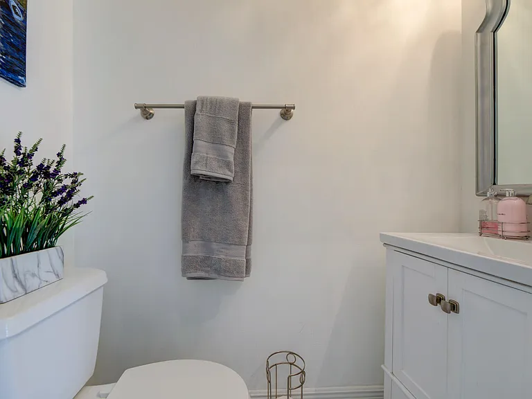 2900 Dorchester Ln #2900 — Photo 19