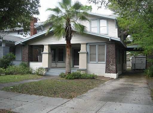 1st image of 609 S Willow Ave