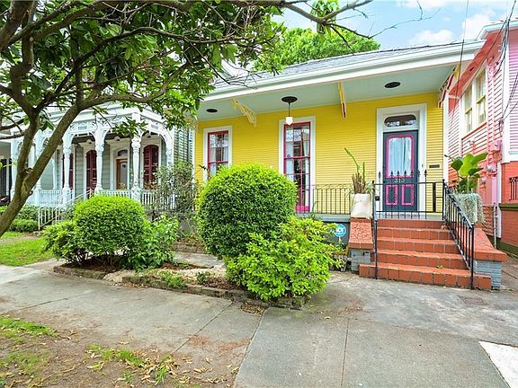 2nd image of 313 Olivier St