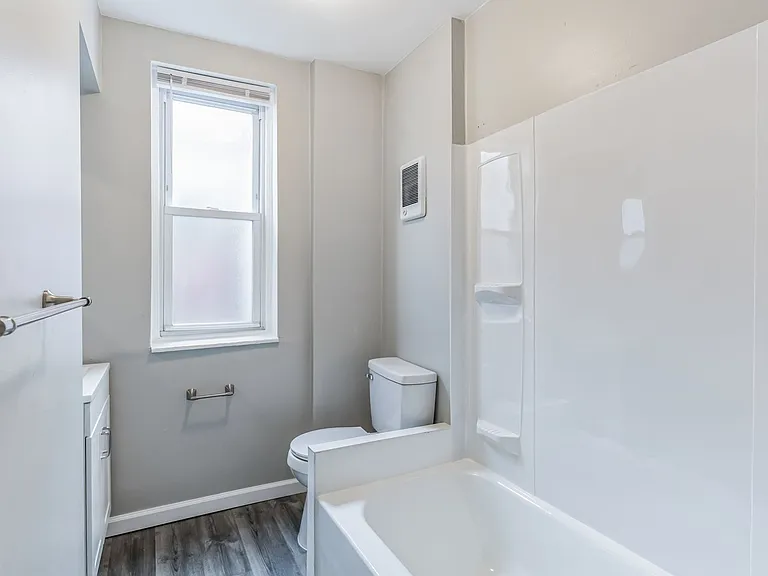 241 S Ithan St — Photo 22