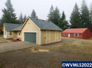 3514 Crooked Finger Rd NE, Scotts Mills, OR 97375