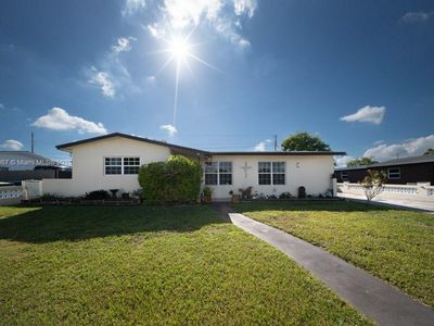 12120 SW 185th St, Miami, FL, 33177