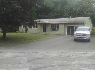14 Memorial Dr, Claremont, NH 03743