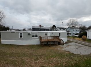 257 4th Ave, Crucible, PA 15325