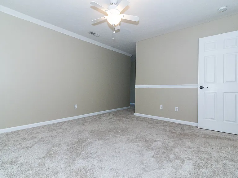 212 Applewood Ln — Photo 20