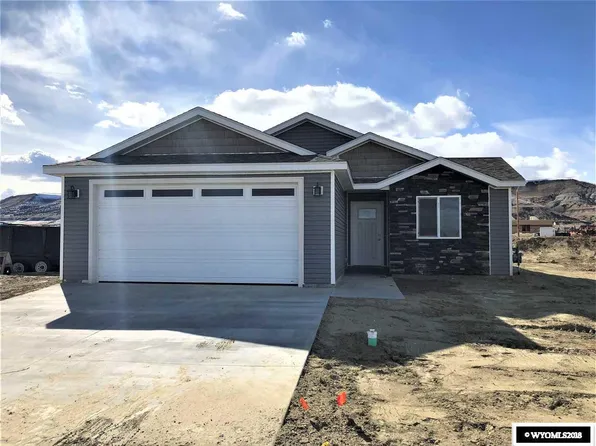 3721 Harrier Dr, Rock Springs, WY 82901