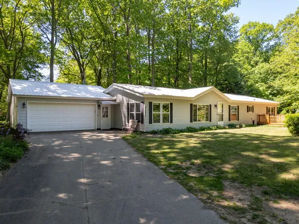 77625 Michigan Ave, South Haven, MI 49090