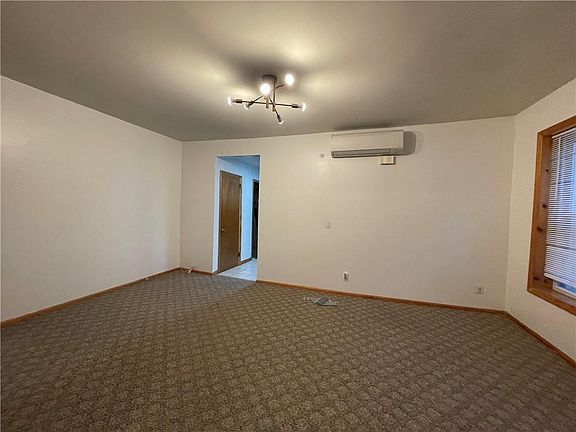 5th image of 8506 10th Ave