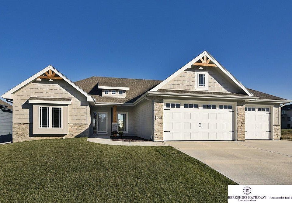 1st image of 12410 Pheasant Run Ln